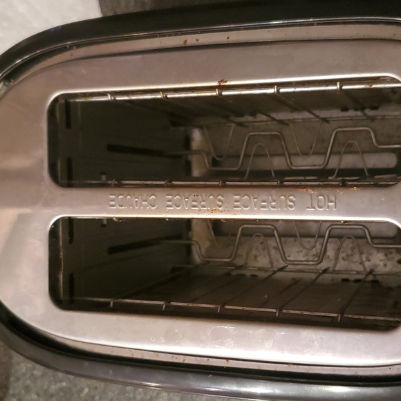 toaster - Picture 3 of 3